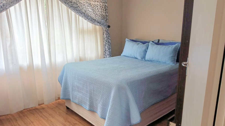 5 Bedroom Property for Sale in Gonubie Eastern Cape